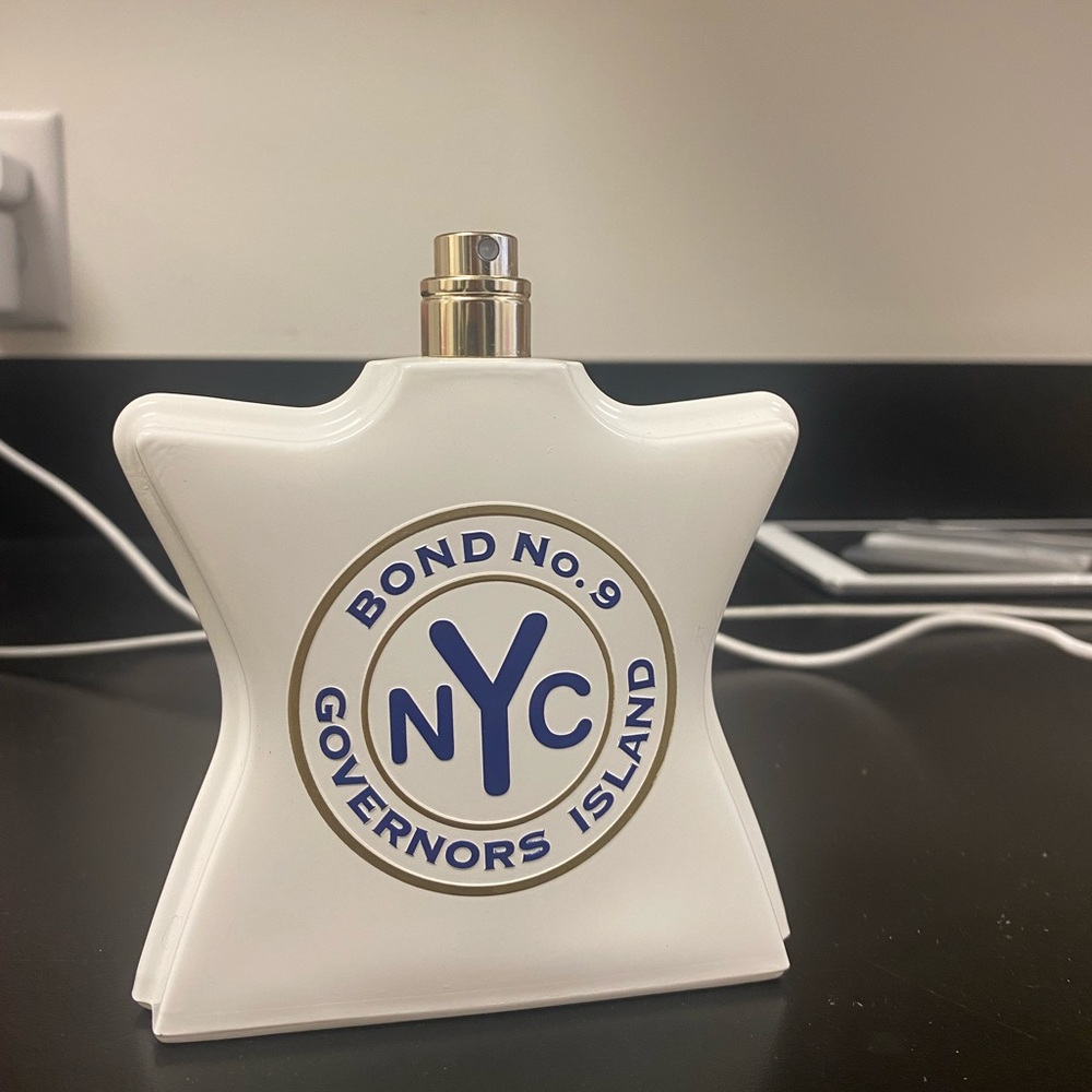 Bond no. 9 new York Governors Island